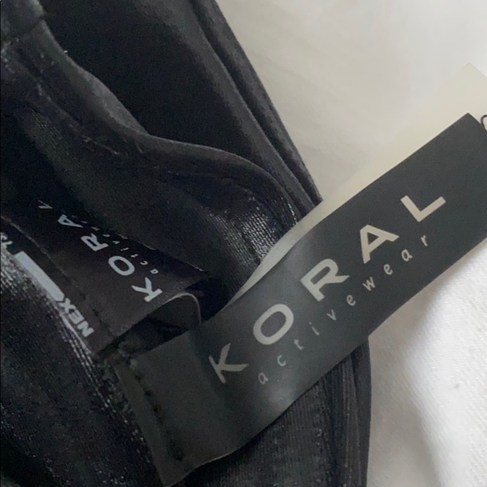 Koral Activewear NWOT - Picture 7 of 10